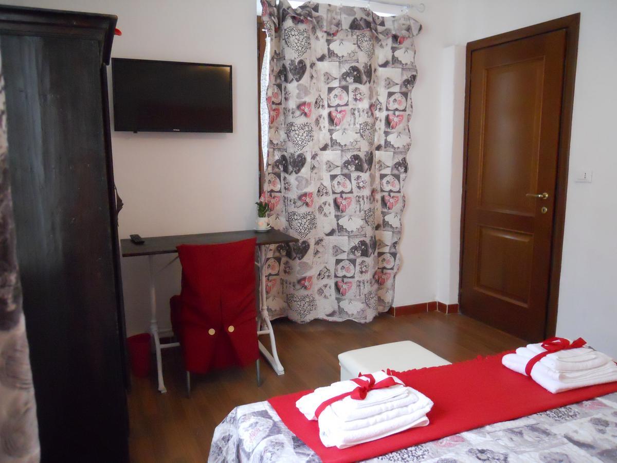 Stazzano Casa Clotilde Bed & Breakfast エクステリア 写真